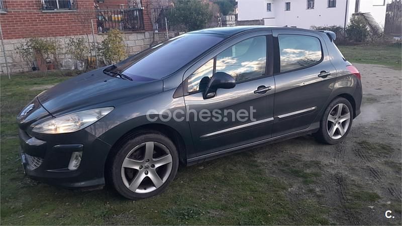 Usado Peugeot 308 Premium 136 CV (100 kW) 2008 Gris / plata Berlina
