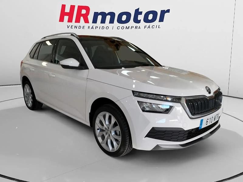 Blanco Usado 2024 Skoda Kamiq Sport SUV | 25.610 € (Un poco caro) - Imagen 1/4