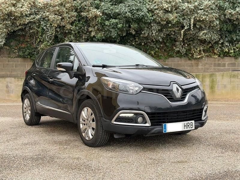 Usado Renault Captur Intens 90 HP (66 kW) 2013 Preto SUV