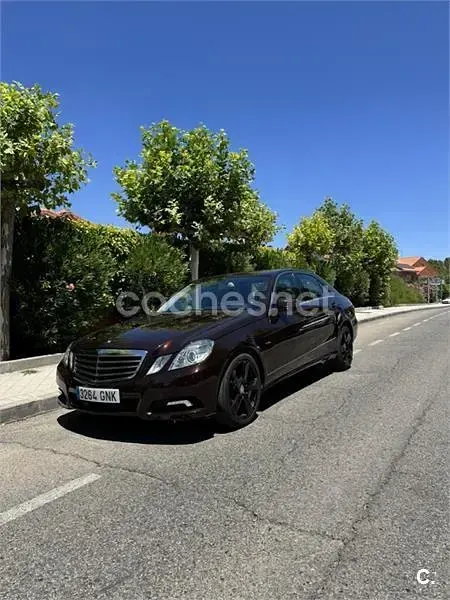 Usado Mercedes E350 Avantgarde 211 CV (155 kW) 2009 Marrón Berlina