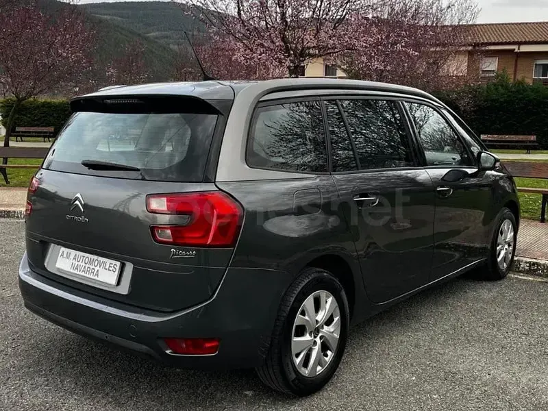 Usado Citroën C4 Picasso Attraction 115 CV (84 kW) 2015 Gris / plata Monovolumen