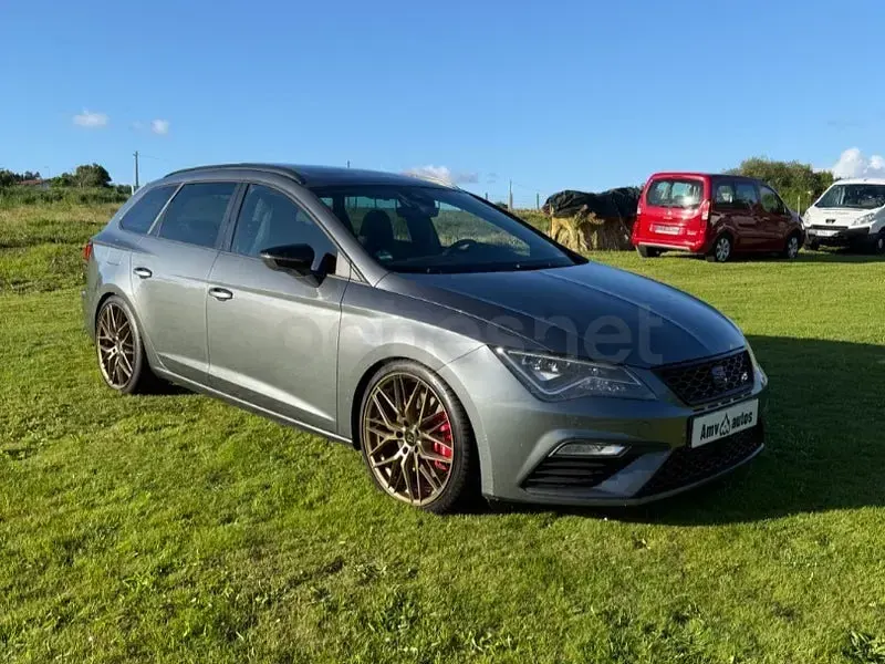 Usado Seat Leon CUPRA 300 CV (220 kW) 2017 Gris / plata Familiar