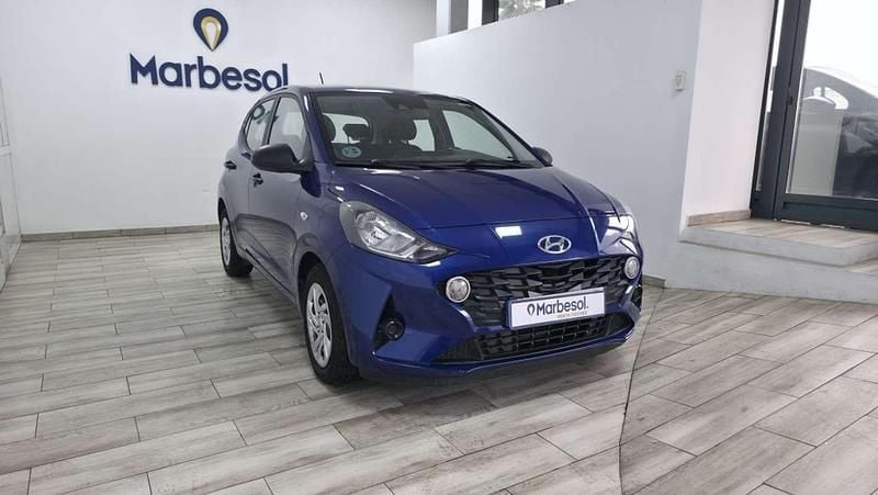 Usado Hyundai i10 67 CV (49 kW) 2021 Azul Utilitario