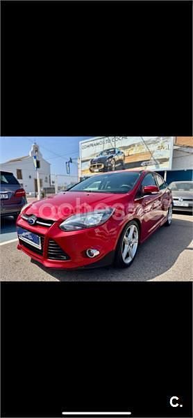 Rojo Usado 2012 Ford Focus Titanium Berlina | 7500 € (Precio justo) - Imagen 1/3