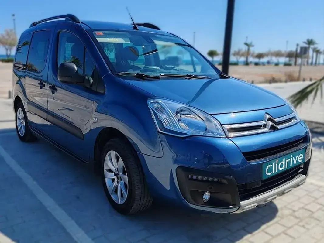 Usado Citroën e-Berlingo Live 99 CV (72 kW) 2017 Azul Van