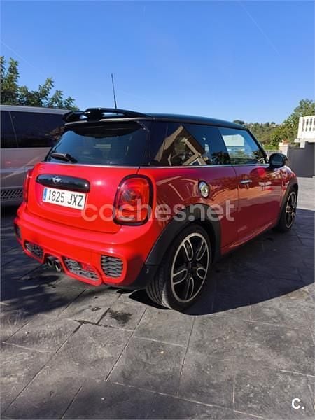 Usado Mini John Cooper Works 231 CV (169 kW) 2017 Rojo Utilitario