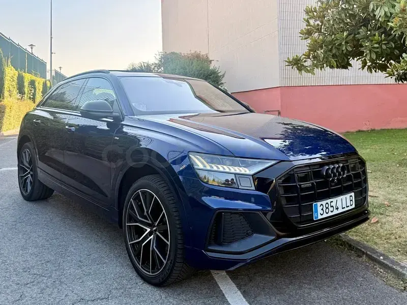 Usado Audi Q8 286 CV (210 kW) 2019 Azul SUV