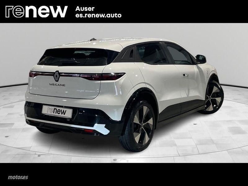 Usado Renault Megane E-Tech Equilibre 95 kW (130 CV) 2023 Blanco Berlina