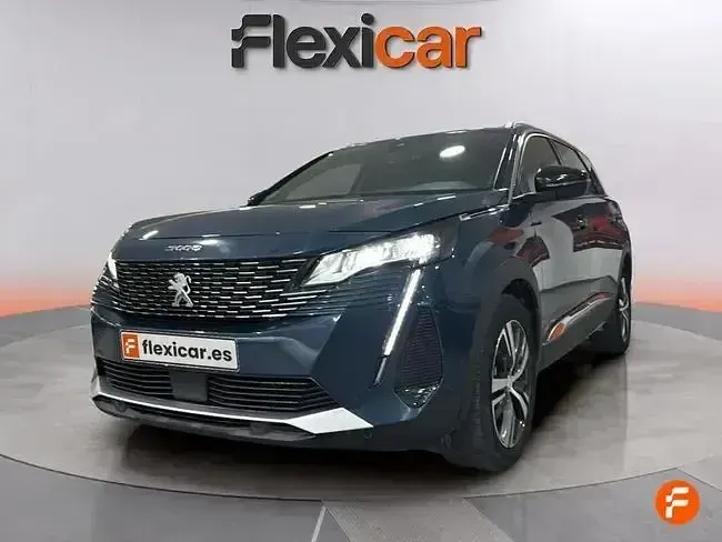 Käytetty Peugeot 5008 Allure 130 HP (95 kW) 2023 Sininen Katumaasturi