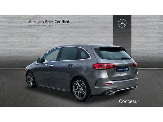Usado Mercedes B250e AMG line 218 CV (160 kW) 2021 Gris Monovolumen