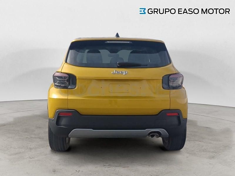 Usado Jeep Avenger Altitude 100 CV (73 kW) 2023 Amarillo SUV