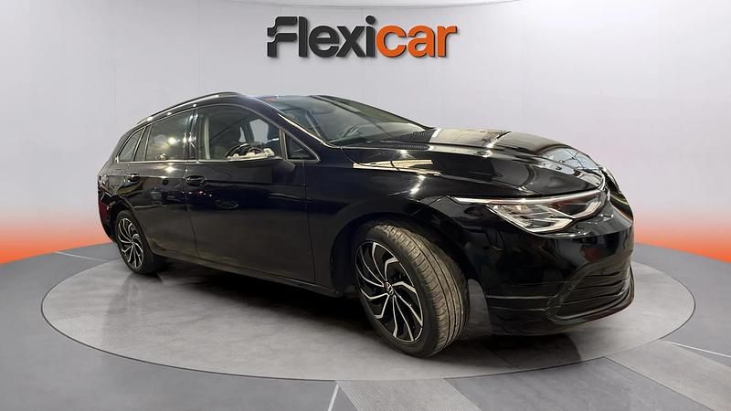 Usado VW Golf VIII Life 131 CV (96 kW) 2021 Negro Berlina