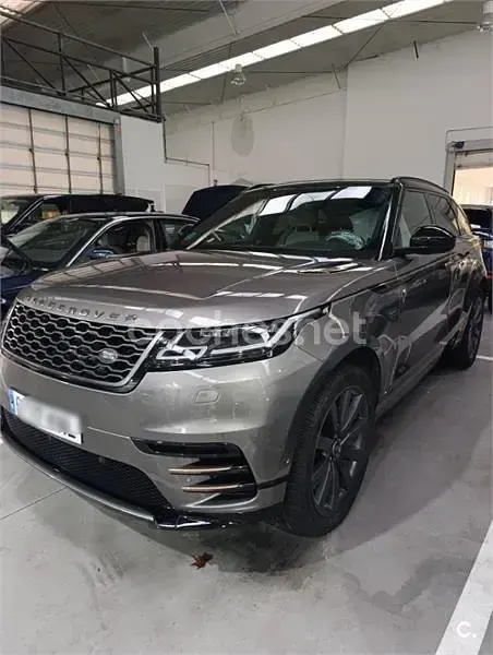 Usado Land Rover Range Rover Velar R-Dynamic 250 CV (183 kW) 2018 Beige SUV