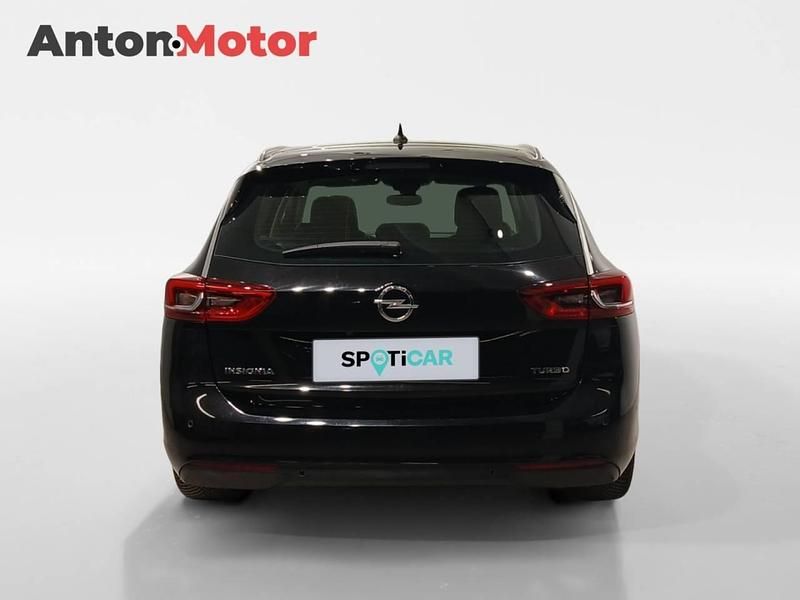 Usado Opel Insignia Excellence 165 CV (121 kW) 2019 Negro Familiar