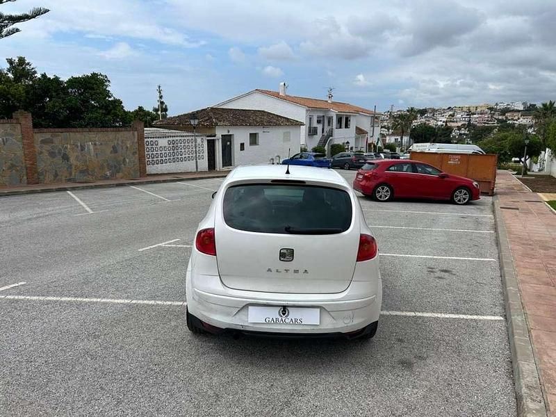 Brugt Seat Altea 105 HK (77 kW) 2006 Hvid MPV