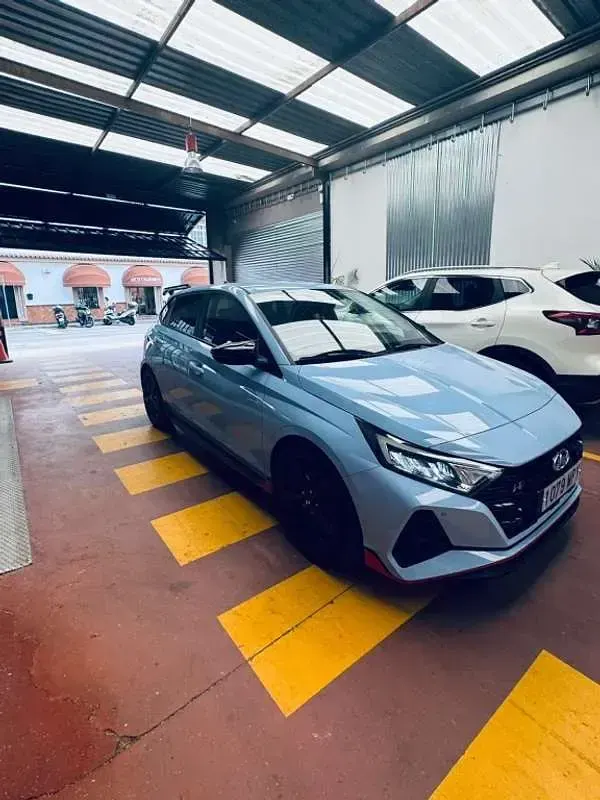 Usado Hyundai i20 204 CV (150 kW) 2024 Azul Utilitario