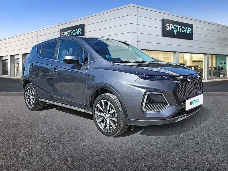 Usado EVO Evo 4 106 CV (77 kW) 2023 Gris / plata SUV