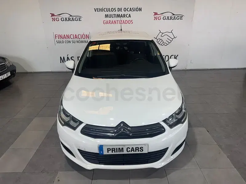 Usado Citroën C4 Feel 99 CV (72 kW) 2017 Blanco Berlina