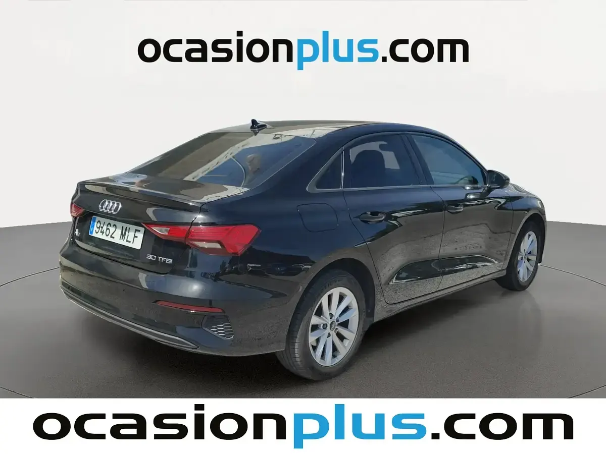 Usado Audi A3 110 CV (80 kW) 2023 Negro Berlina