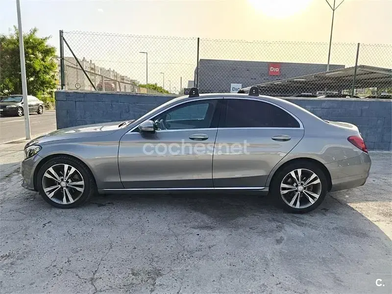 Usado Mercedes C220 170 CV (125 kW) 2016 Gris / plata Berlina