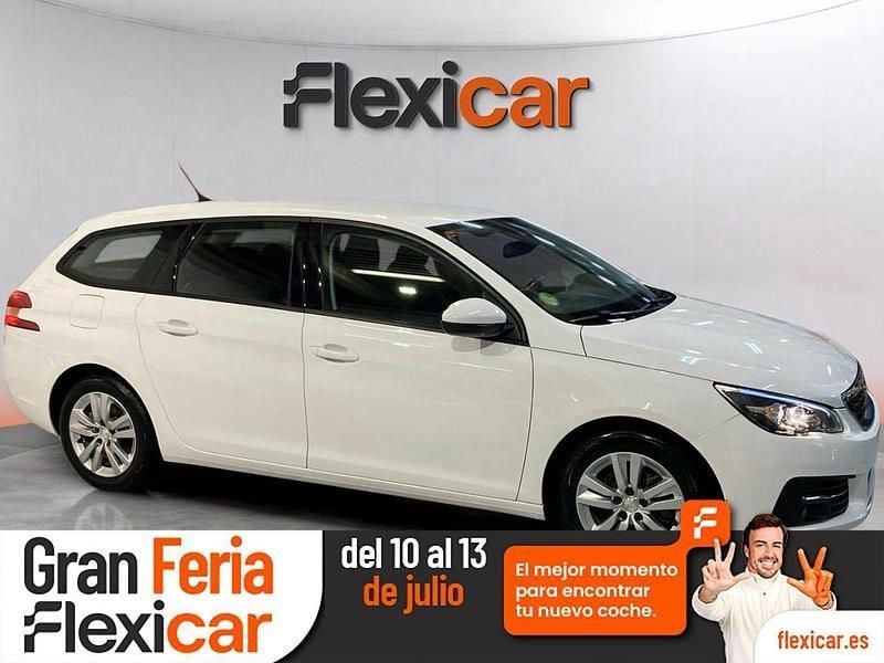Blanco Usado 2021 Peugeot 308 Active Familiar | 10.880 € (Precio justo) - Imagen 1/2