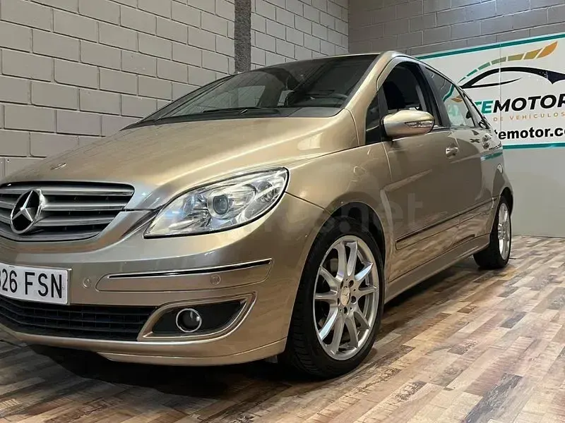 Brugt Mercedes B180 109 HK (80 kW) 2007 Beige MPV