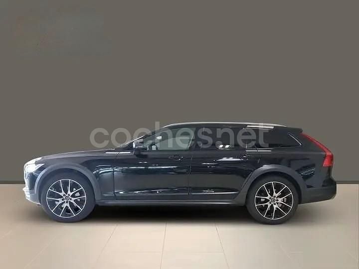 Negro Usado 2021 Volvo V90 CC Familiar | 27.900 € (Super precio) - Imagen 1/1