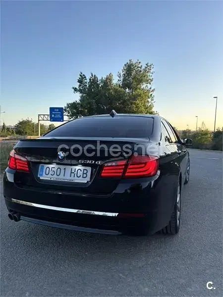 Usado BMW 530 Comfort Edition 245 CV (180 kW) 2011 Negro Berlina