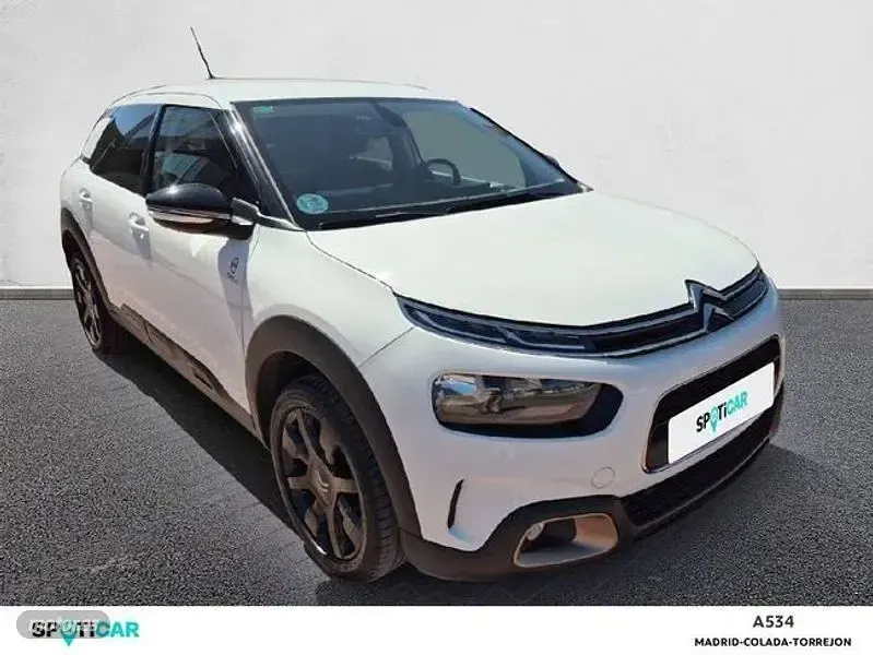 Usado Citroën C4 Feel 110 CV (80 kW) 2020 Blanco Berlina