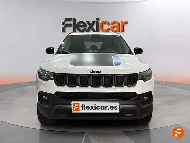 Usado Jeep Compass Trailhawk 240 CV (176 kW) 2022 Blanco SUV