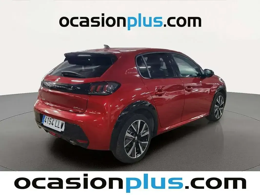 Usado Peugeot 208 GT-line 102 CV (75 kW) 2020 Rojo Utilitario