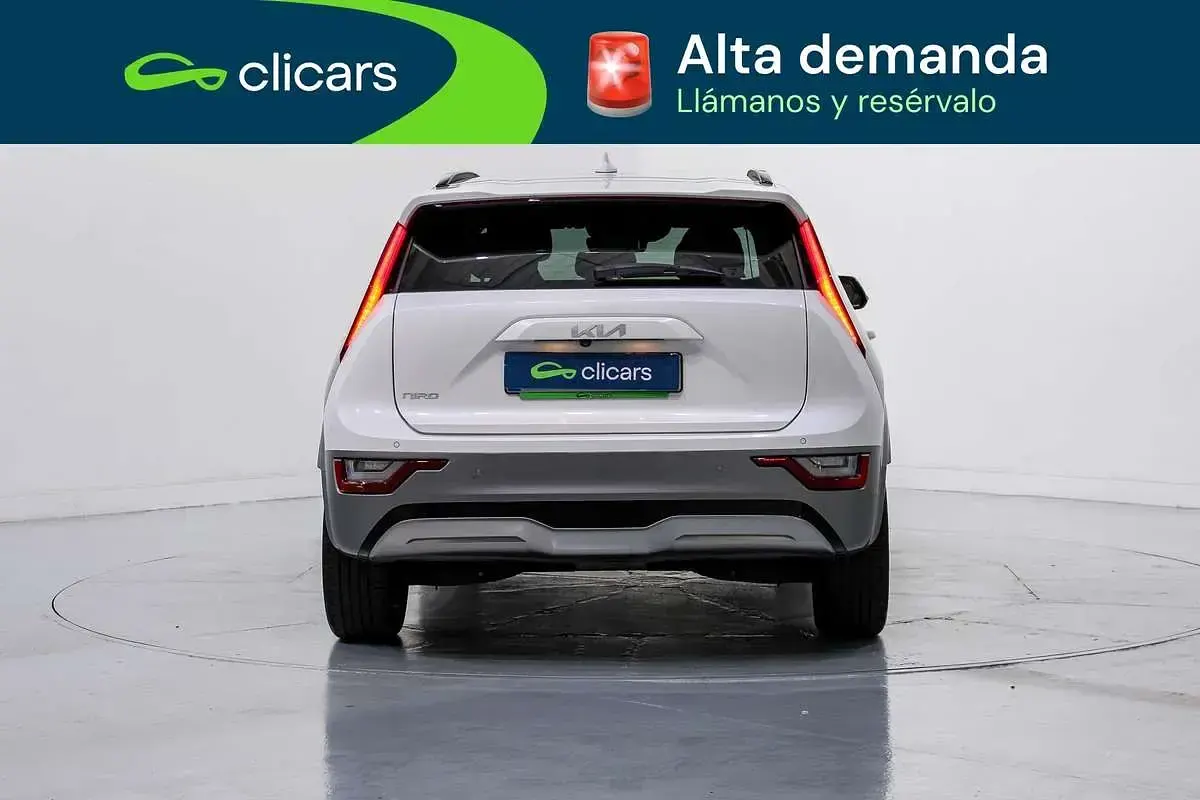 Usado Kia e-Niro 150 kW (204 CV) 2023 Blanco SUV