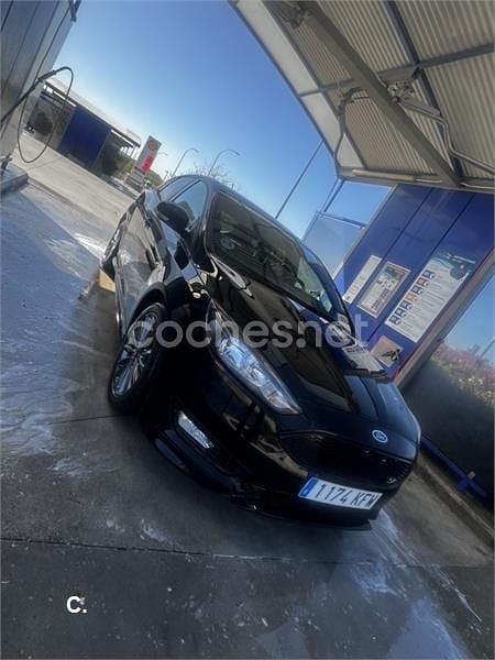 Negro Usado 2017 Ford Focus ST-Line Berlina | 11.500 € (Precio justo) - Imagen 1/4