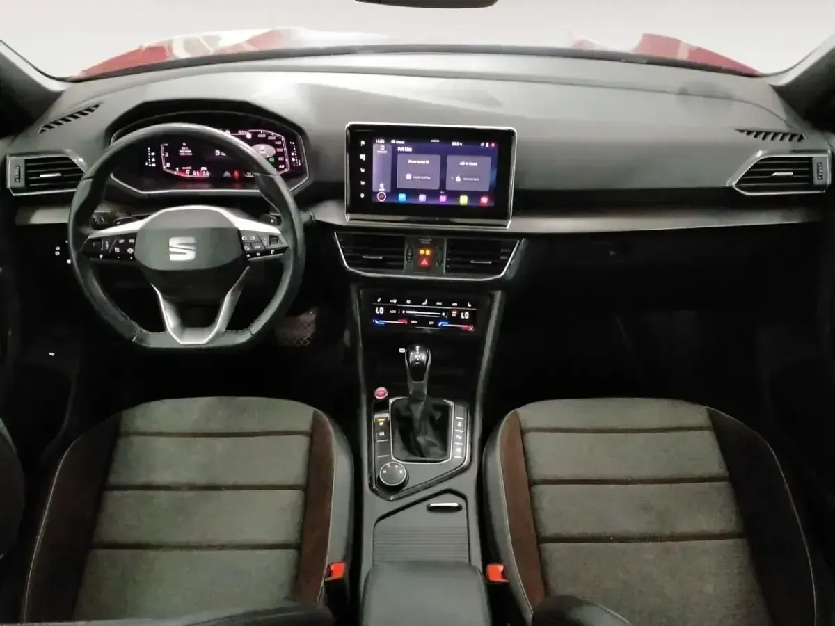 Usado Seat Tarraco XCELLENCE 150 CV (110 kW) 2022 Rojo SUV
