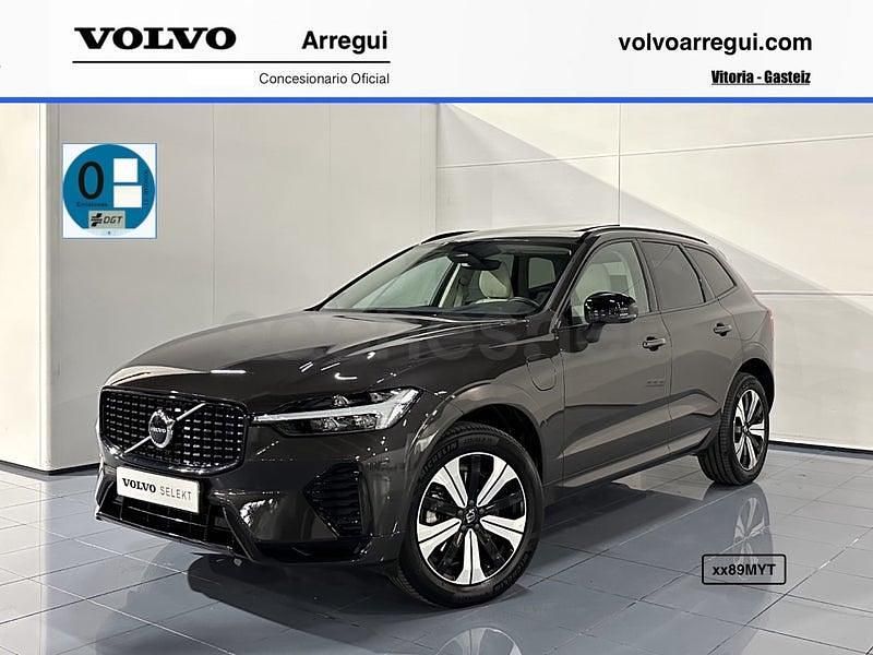 Usado Volvo XC60 Plus 350 CV (257 kW) 2025 Gris / plata SUV