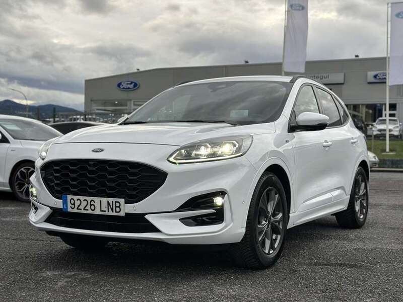 Blanco Usado 2021 Ford Kuga ST-Line SUV | 19.900 € (Precio justo) - Imagen 1/4