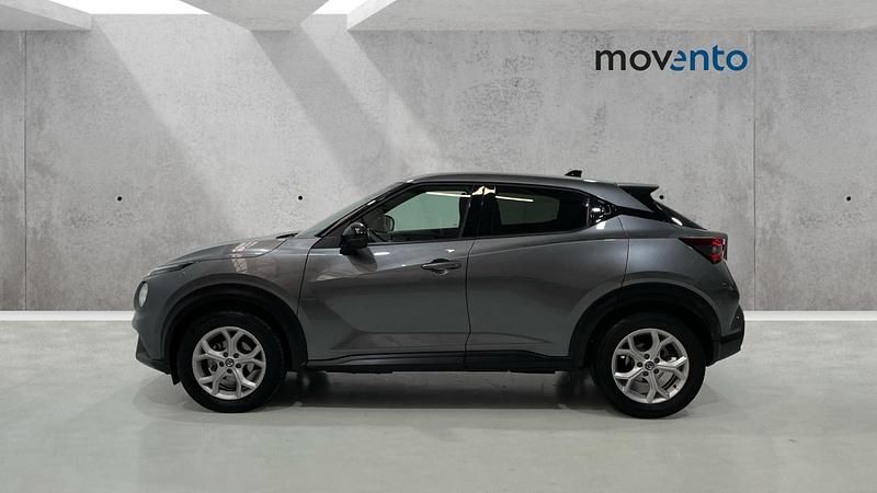 Usado Nissan Juke N-Connecta 114 CV (83 kW) 2021 Gris SUV