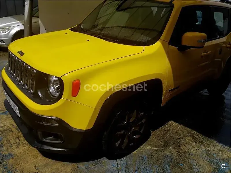 Usado Jeep Renegade Longitude 120 CV (88 kW) 2016 Amarillo SUV