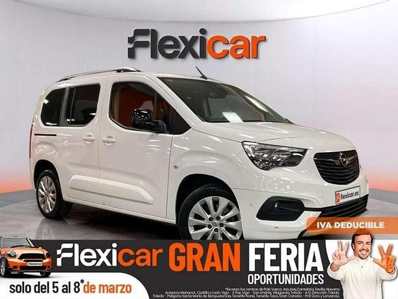 Usado Opel Combo Life Elegance 131 CV (96 kW) 2021 Blanco Monovolumen