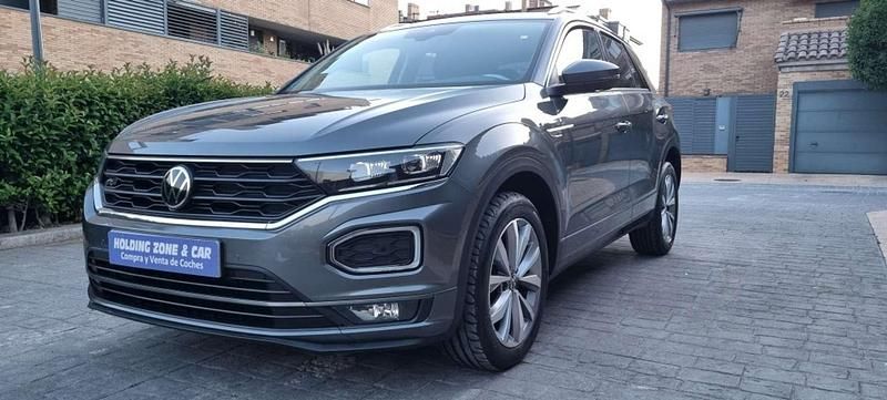 Usado VW T-Roc Advance 116 CV (85 kW) 2022 Gris SUV
