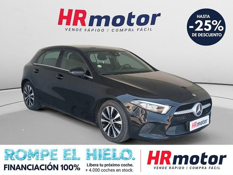 Usado Mercedes A180 116 CV (85 kW) 2021 Blanco Berlina