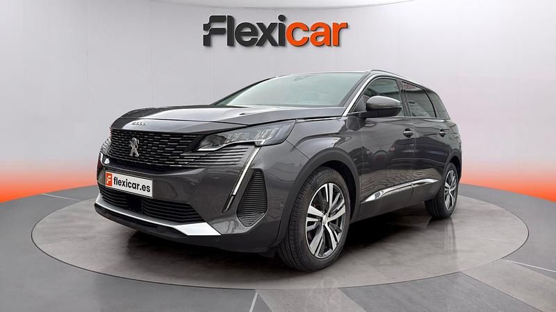 Usado Peugeot 5008 Allure 131 CV (96 kW) 2021 Gris Monovolumen