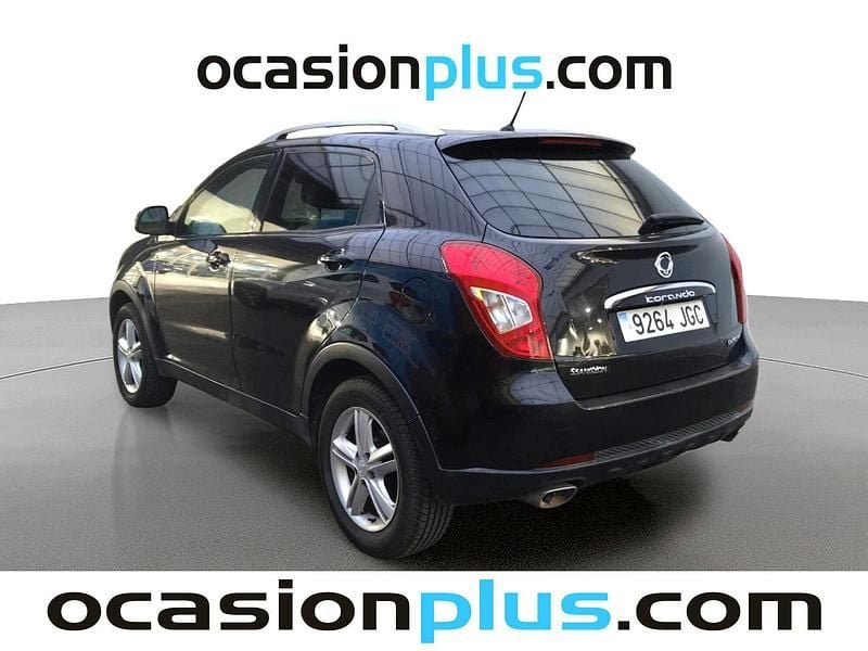 Usado Ssangyong (KGM) Korando Limited 150 CV (110 kW) 2015 Negro SUV