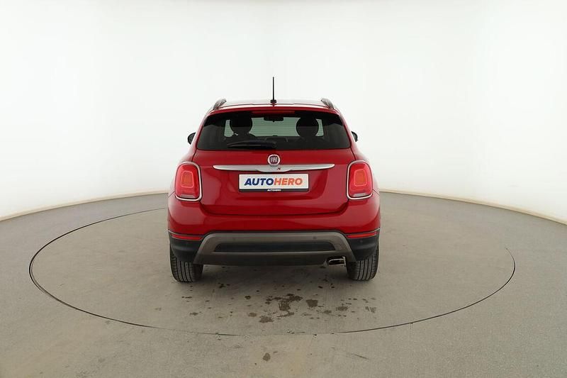 Käytetty Fiat 500X Cross 120 HP (88 kW) 2018 Punainen Katumaasturi