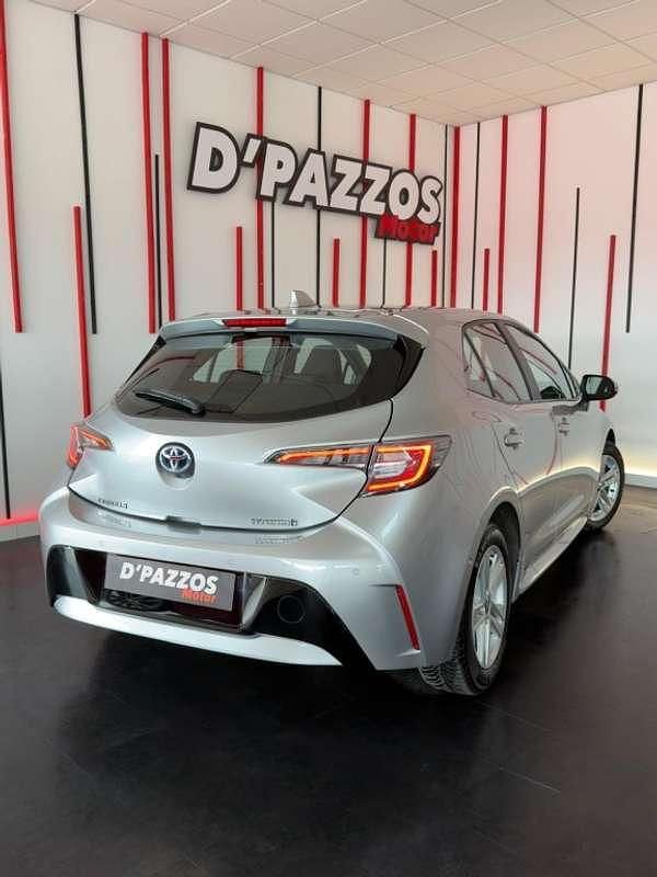 Usado Toyota Corolla Business Edition 122 CV (89 kW) 2022 Gris Utilitario