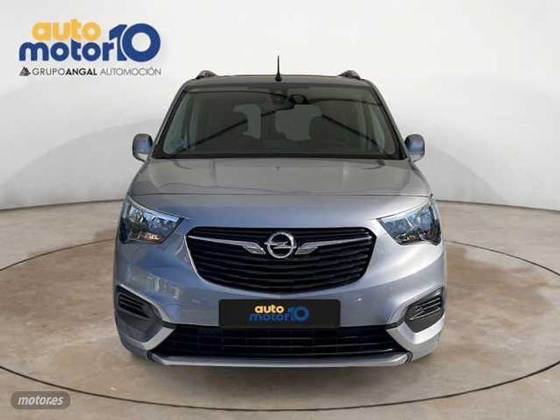 Usado Opel Combo Life Selective 131 CV (96 kW) 2020 Plateado