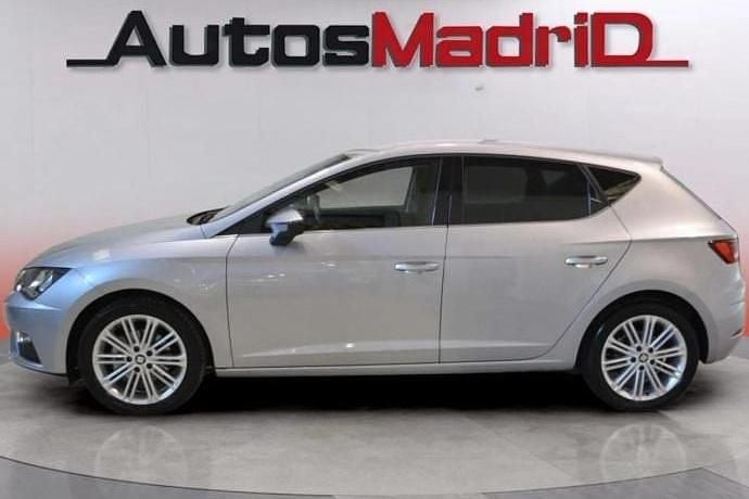 Käytetty Seat Leon XCELLENCE 130 HP (95 kW) 2020
