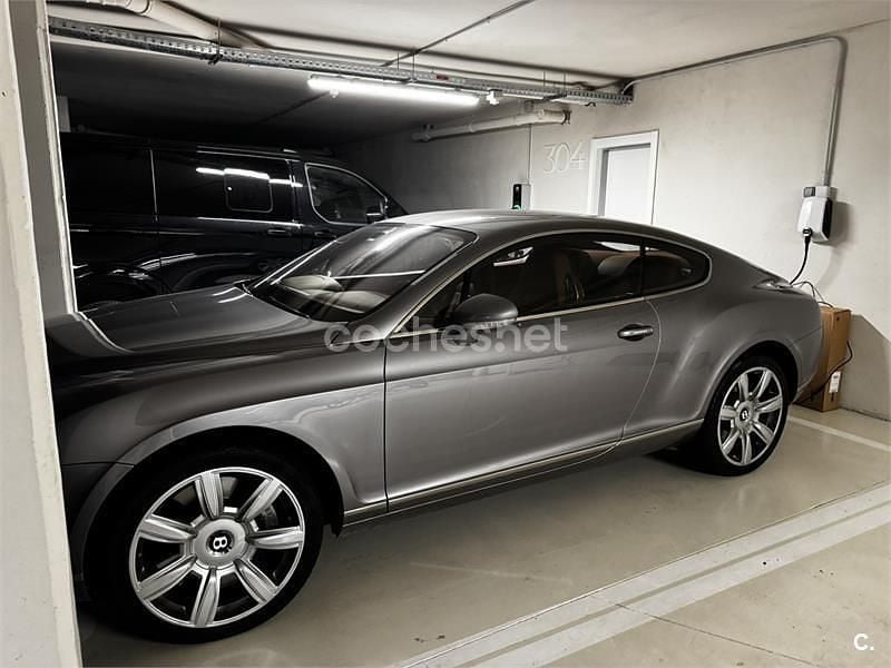 Usado Bentley Continental GT 560 CV (411 kW) 2005 Gris / plata Coupe