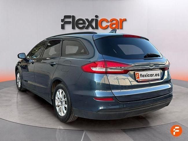 Usado Ford Mondeo Trend 187 CV (137 kW) 2020 Gris Berlina