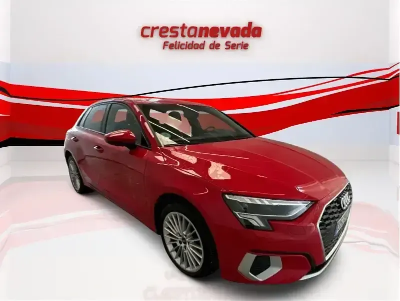 Usado Audi A3 Advanced Plus 150 CV (110 kW) 2022 Rojo Berlina